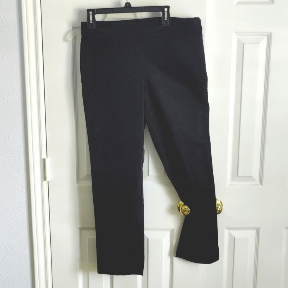 Women's New Talbot's Side Zip Black Pants (12P)